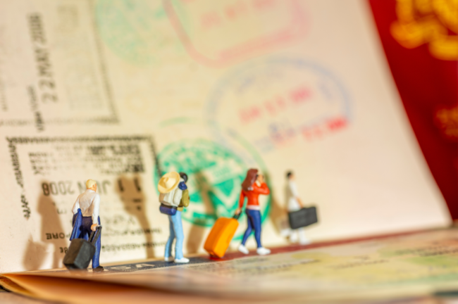 10 things only expats will understand blog post picture 10 THINGS ONLY EXPATS WILL UNDERSTAND